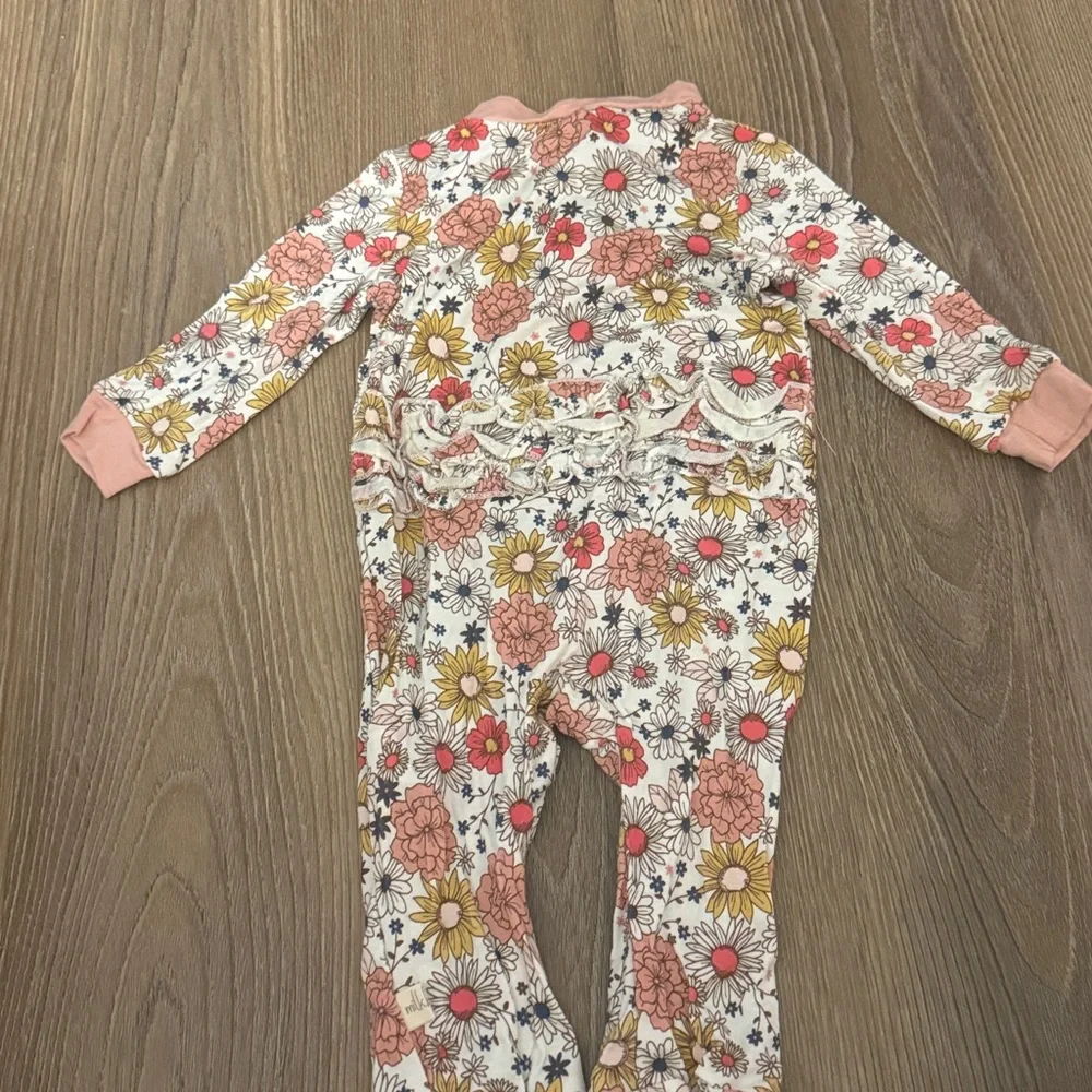 NWOT Milkberry floral ruffle bamboo viscose footie
